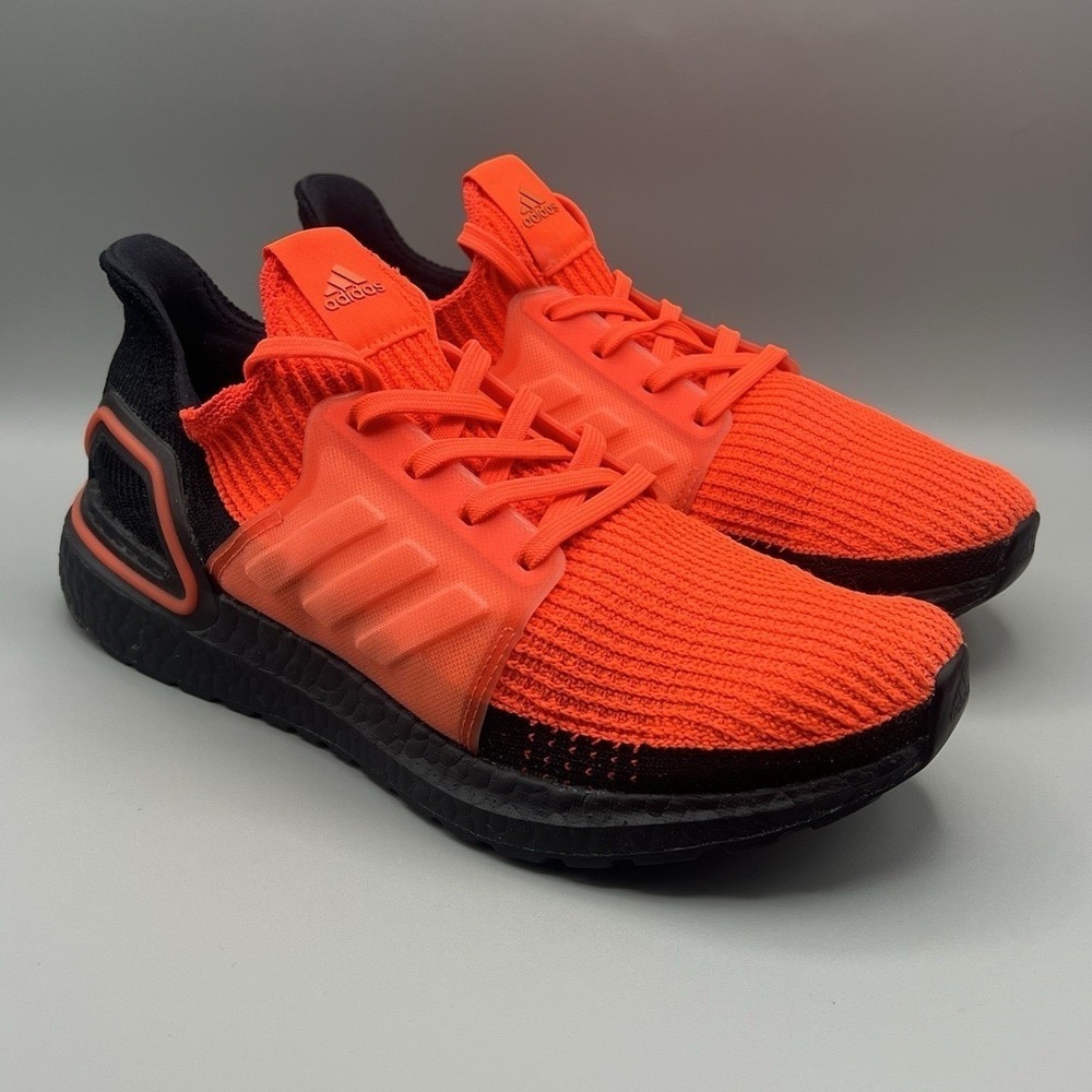 2019 Adidas Ultraboost Solar Red Black Running Shoes - Men's Size 8.5 USED